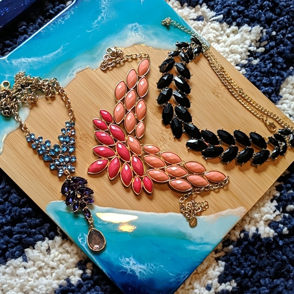 NEW: Set of 3 Elegant Statement Necklaces!